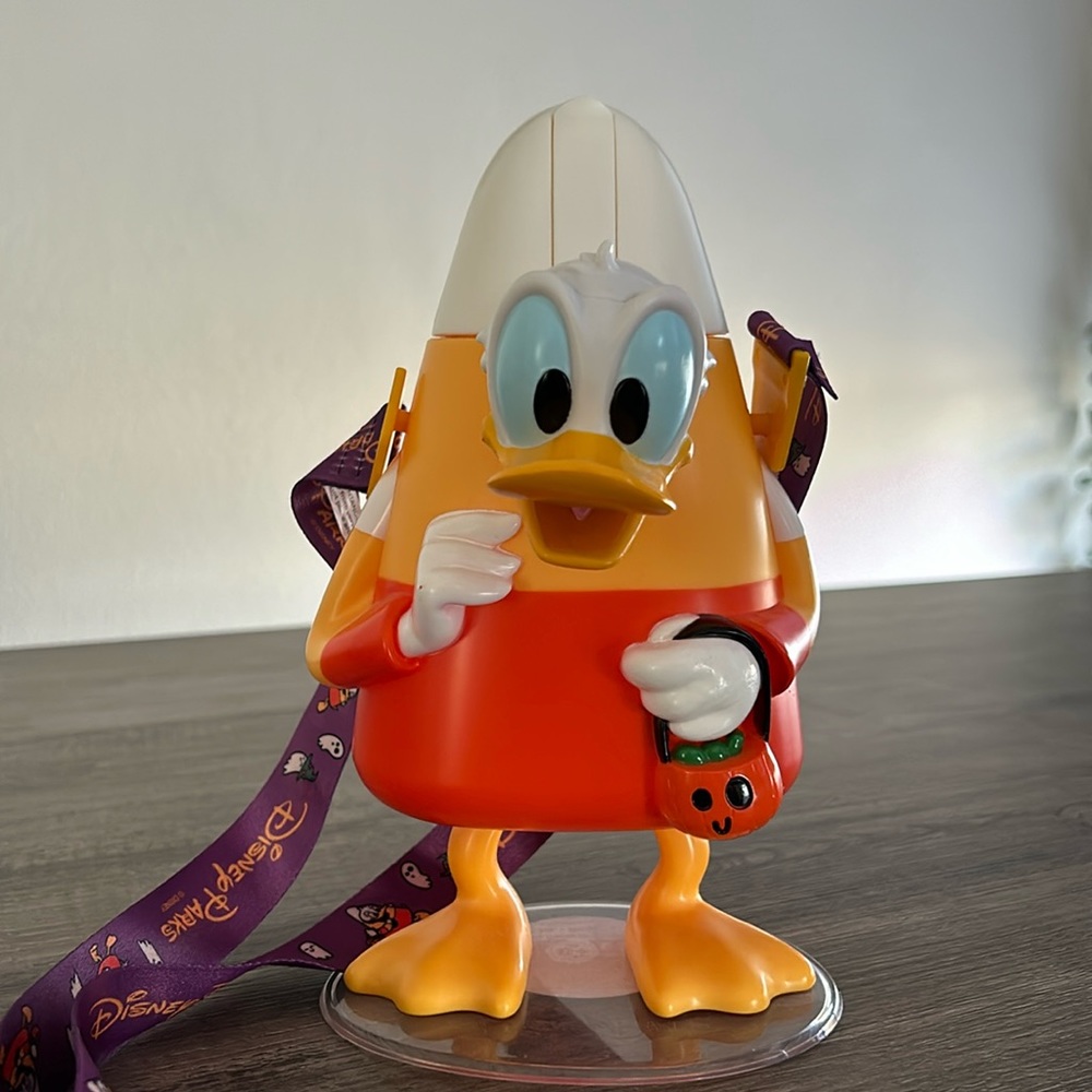 Donald Duck candy corn sipper